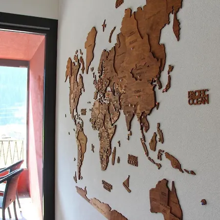 Апартаменты 3,5 Dachwohnung: Modern, Komfortabel, Zentral, Mit Bergsicht Дизентис