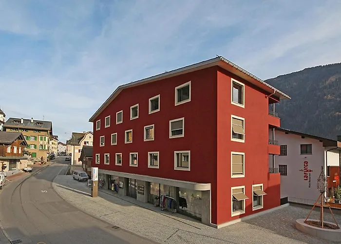 شقة 3,5 Dachwohnung: Modern, Komfortabel, Zentral, Mit Bergsicht *