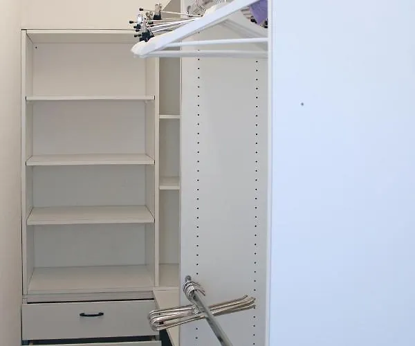 3,5 Dachwohnung: Modern, Komfortabel, Zentral, Mit Bergsicht *