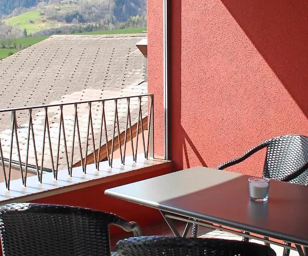 3,5 Dachwohnung: Modern, Komfortabel, Zentral, Mit Bergsicht * ديسنتس